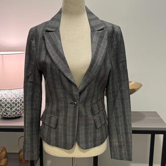 Peacebird Collection Jackets & Blazers - Peacebird Collection Tailored Plaid Wool-Blend Blazer – Size M